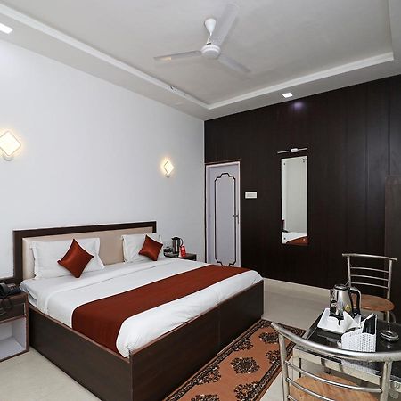 Oyo 11526 Hotel Apollo Agra  Bagian luar foto