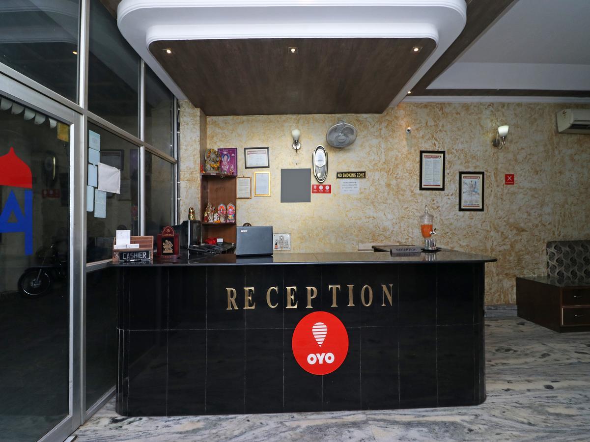Oyo 11526 Hotel Apollo Agra  Bagian luar foto